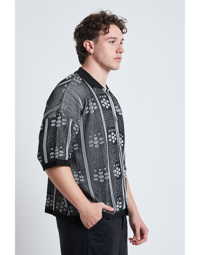 Cardigan traforato con disegno