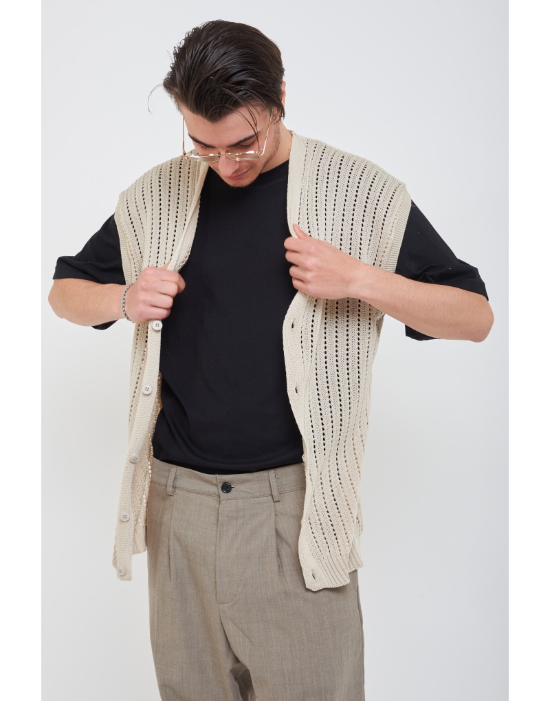 Cardigan in filo giromanica...