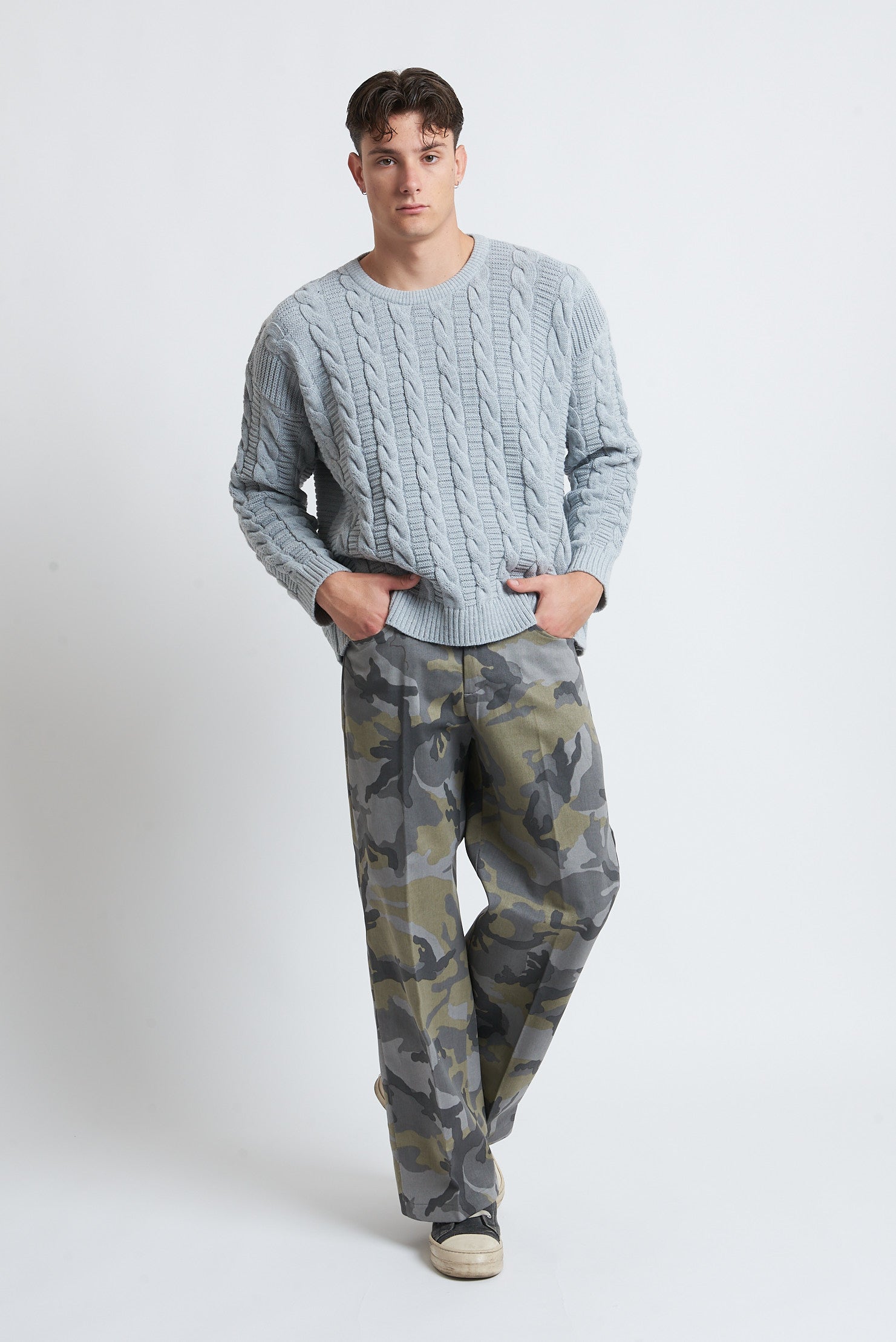 Maglione in lana girocollo