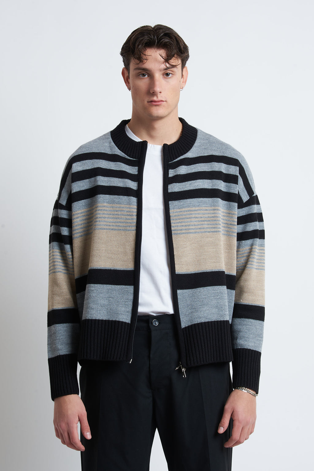 Cardigan in lana a righe