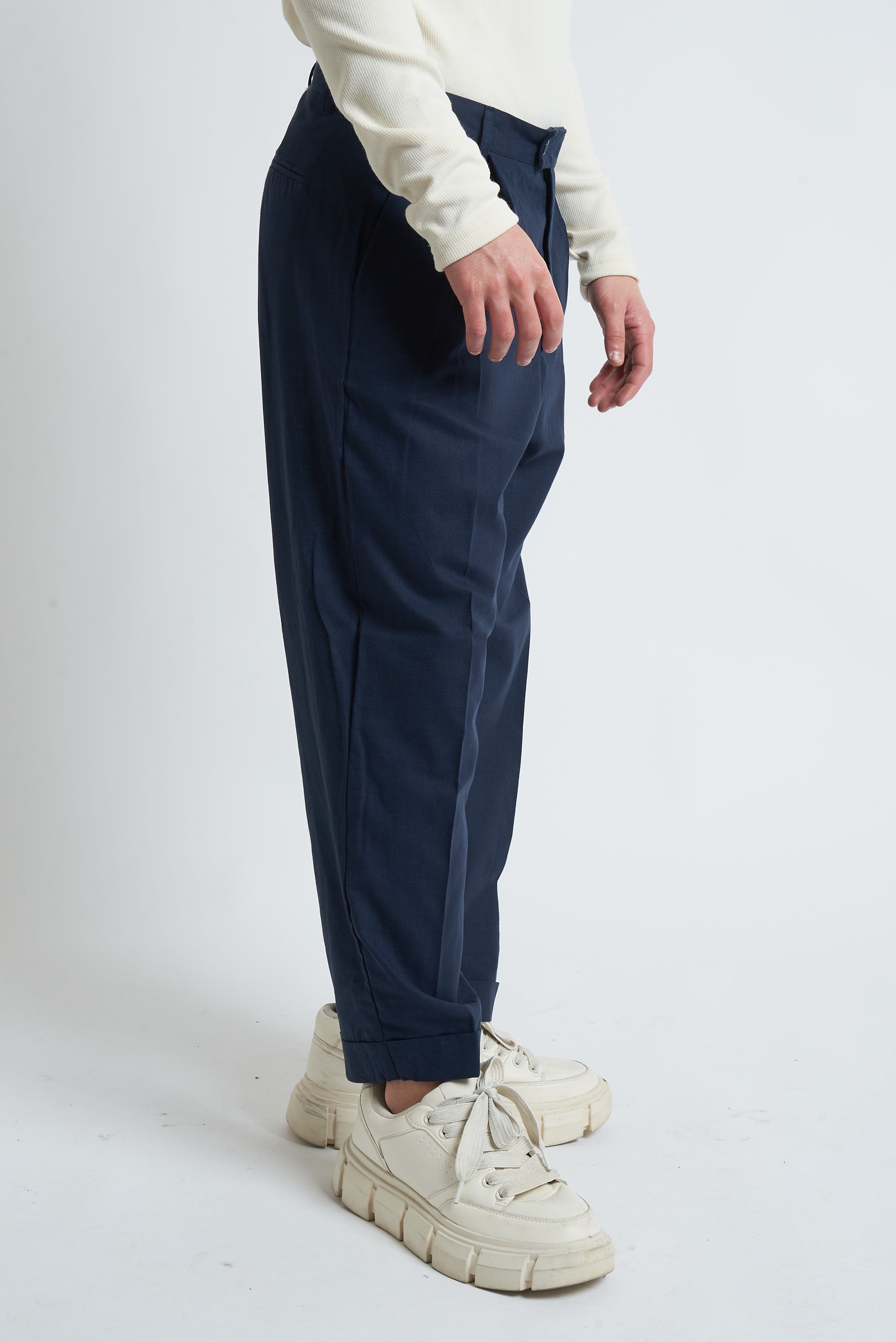 Pantaloni fondo largo in misto lino