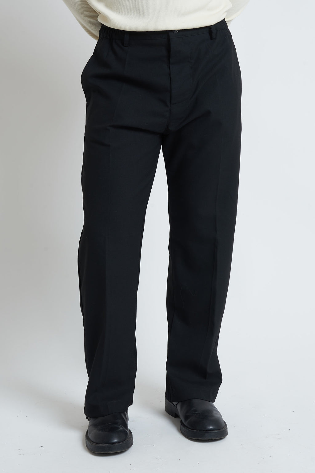 Pantaloni fondo largo con elastico