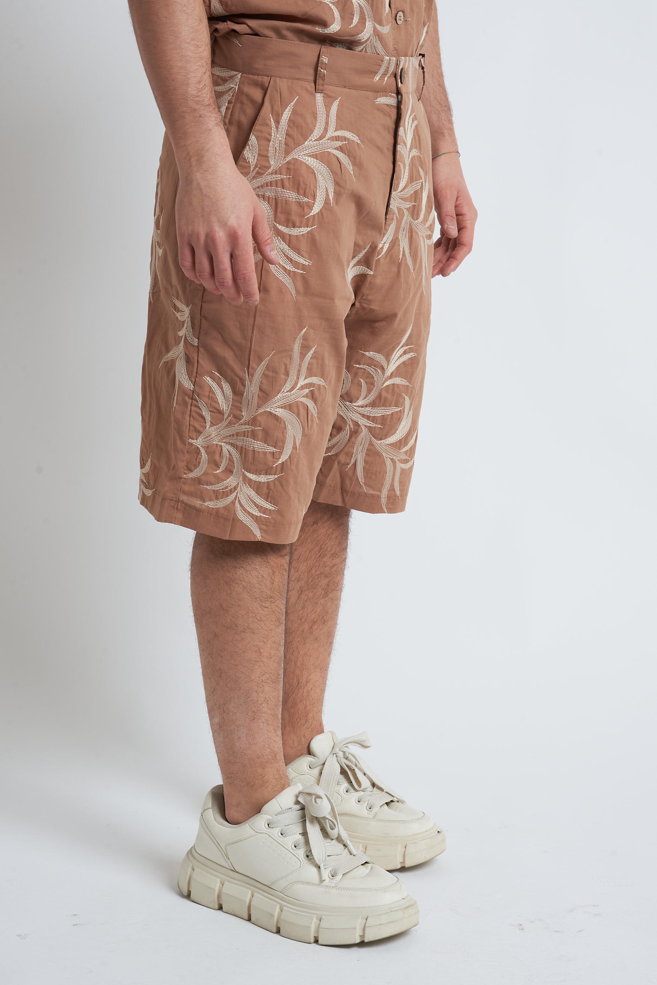 Bermuda misto lino ricamato