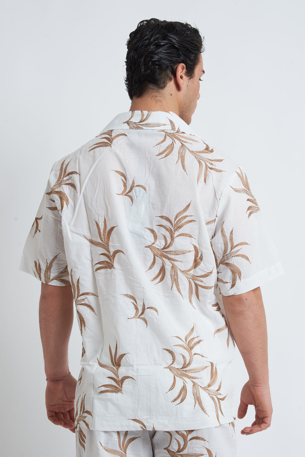 Camicia misto lino ricamato