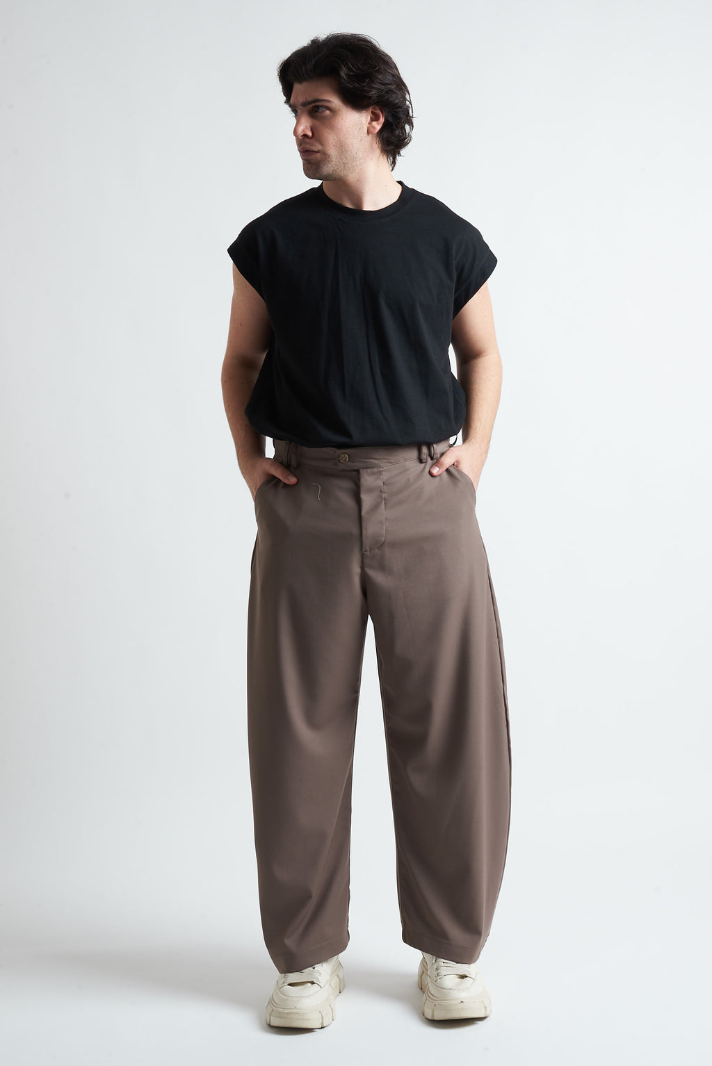 T-shirt Smanicata Oversize in Cotone