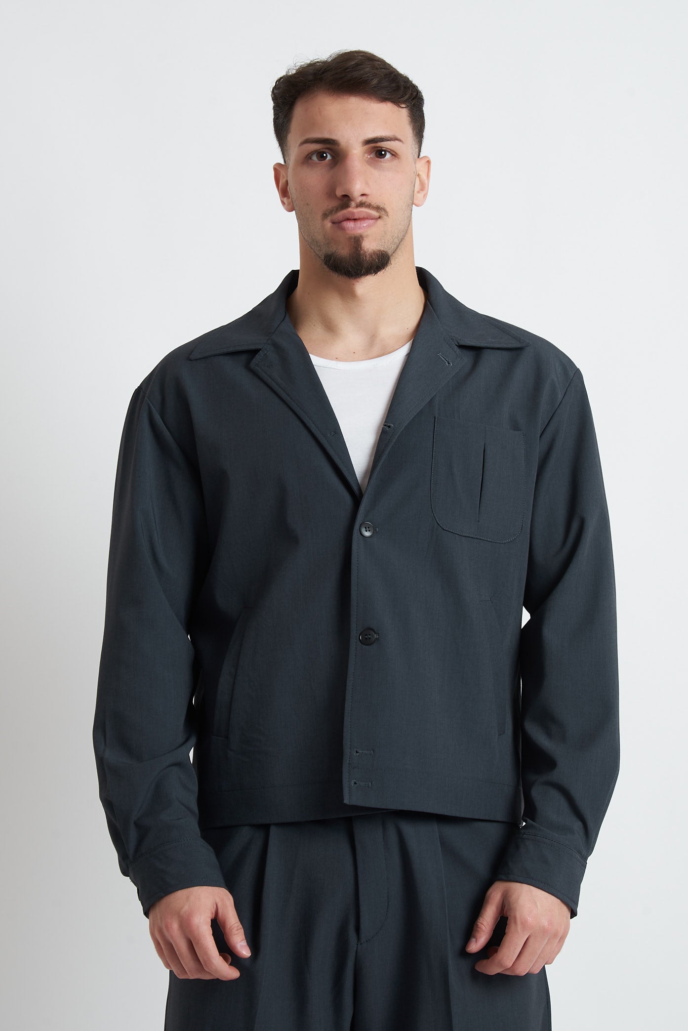 Giacca crop in poliviscosa