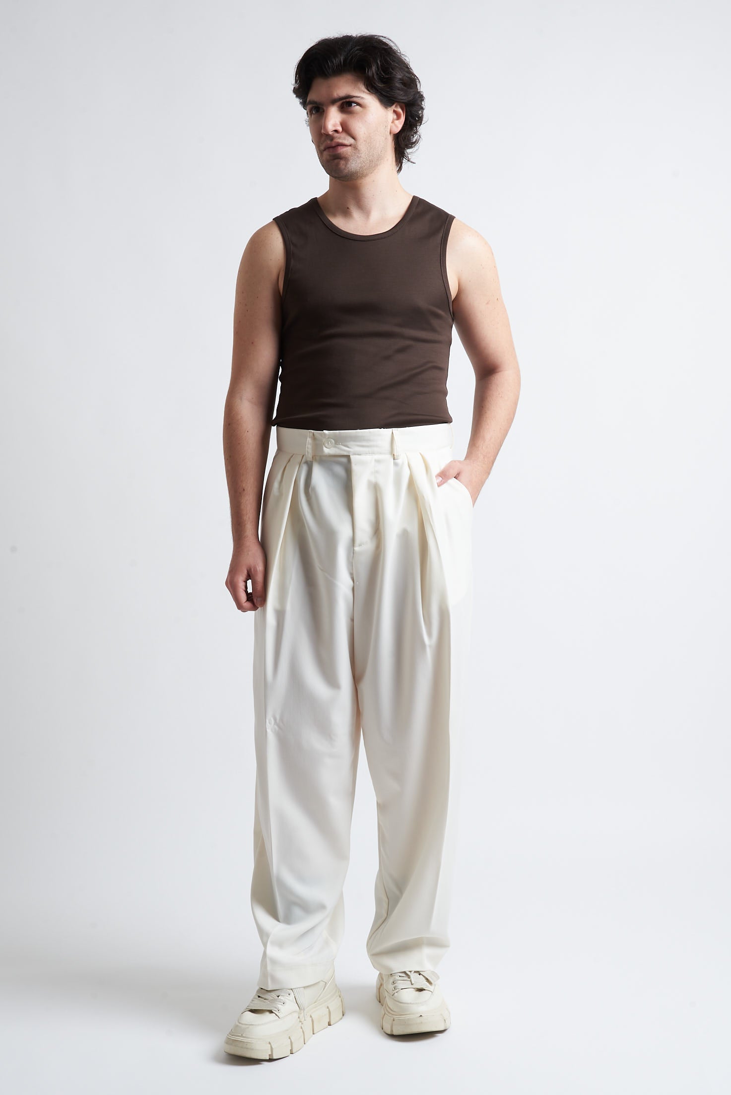 Pantaloni tre pence poliviscosa