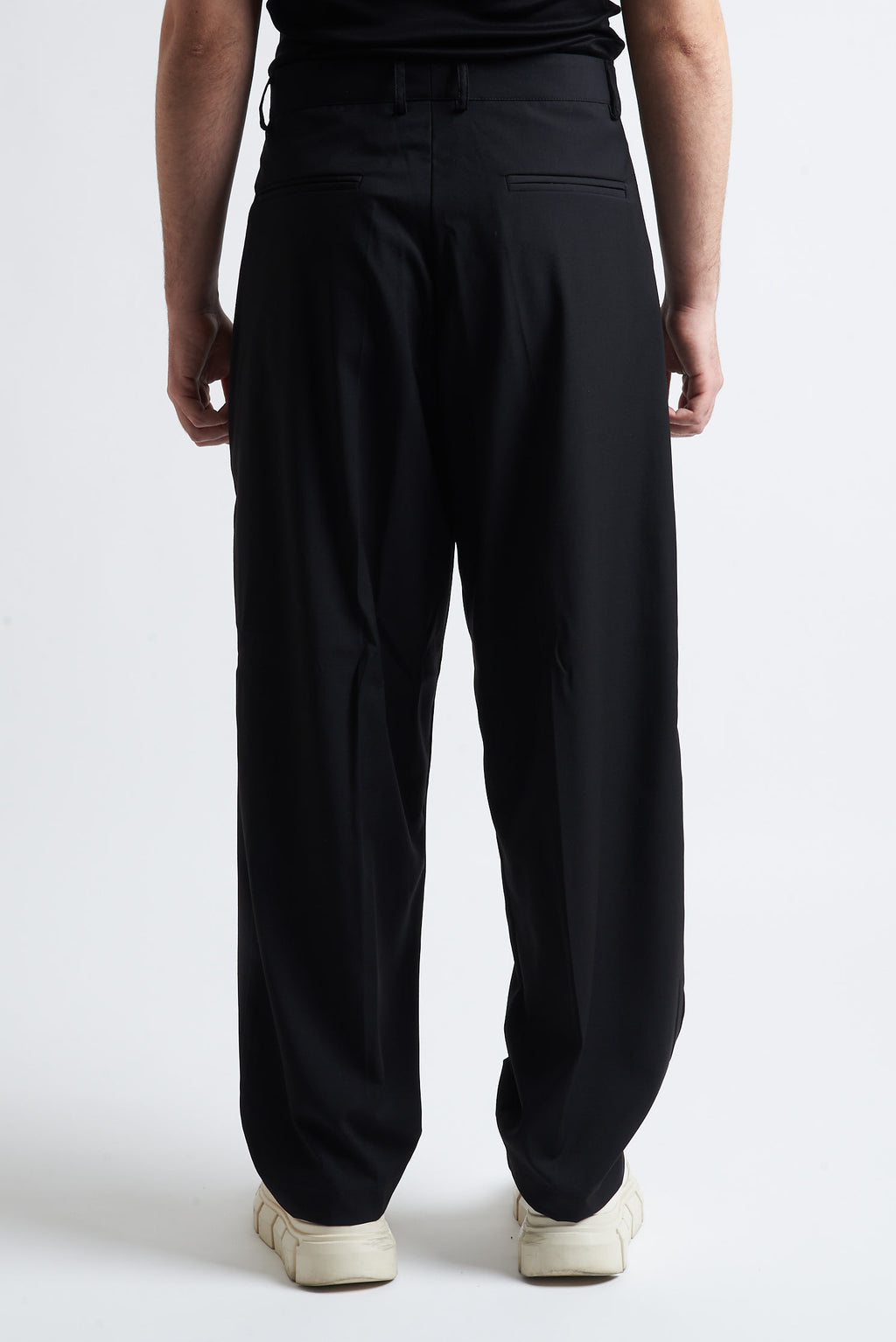 Pantaloni tre pence poliviscosa