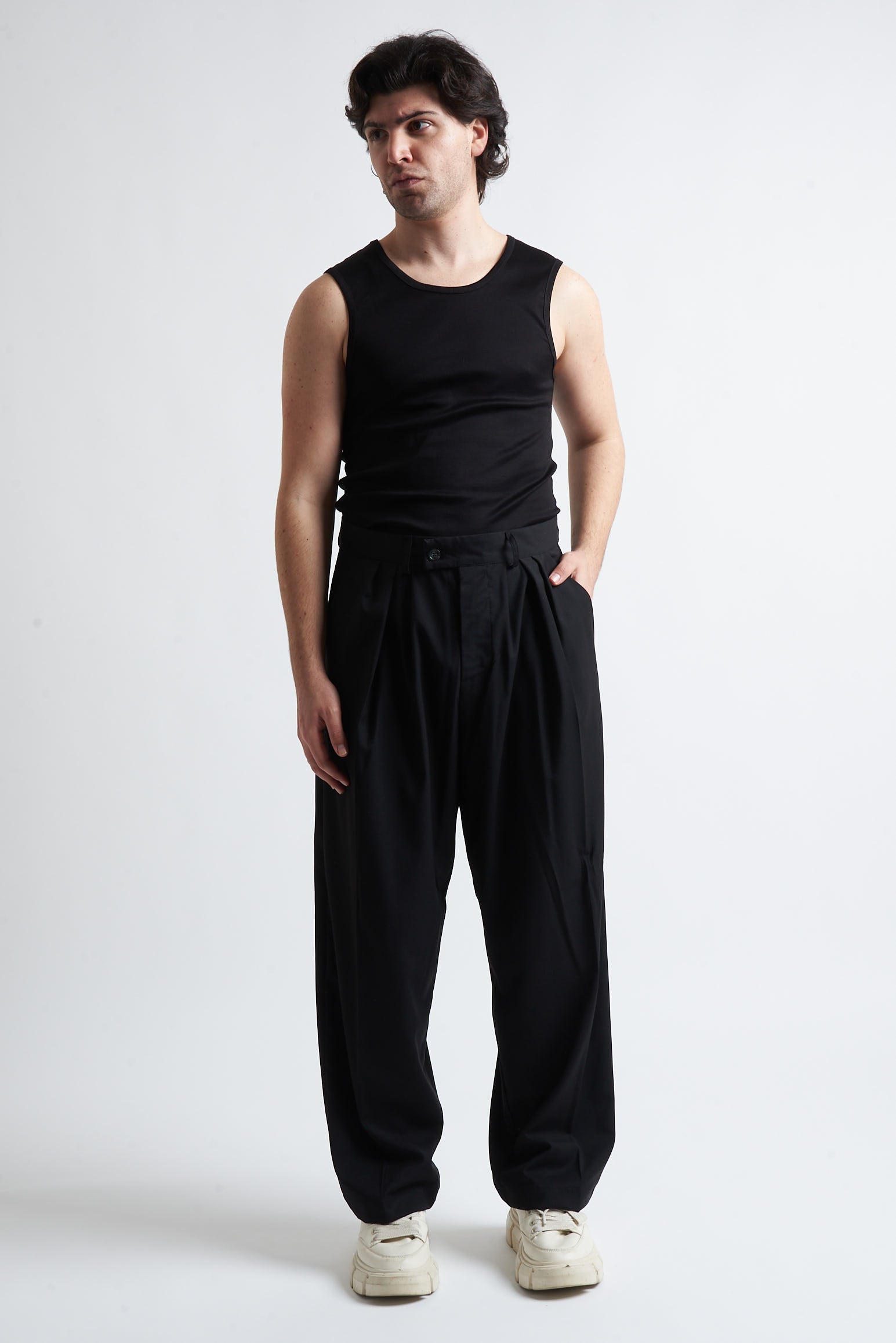 Pantaloni tre pence poliviscosa