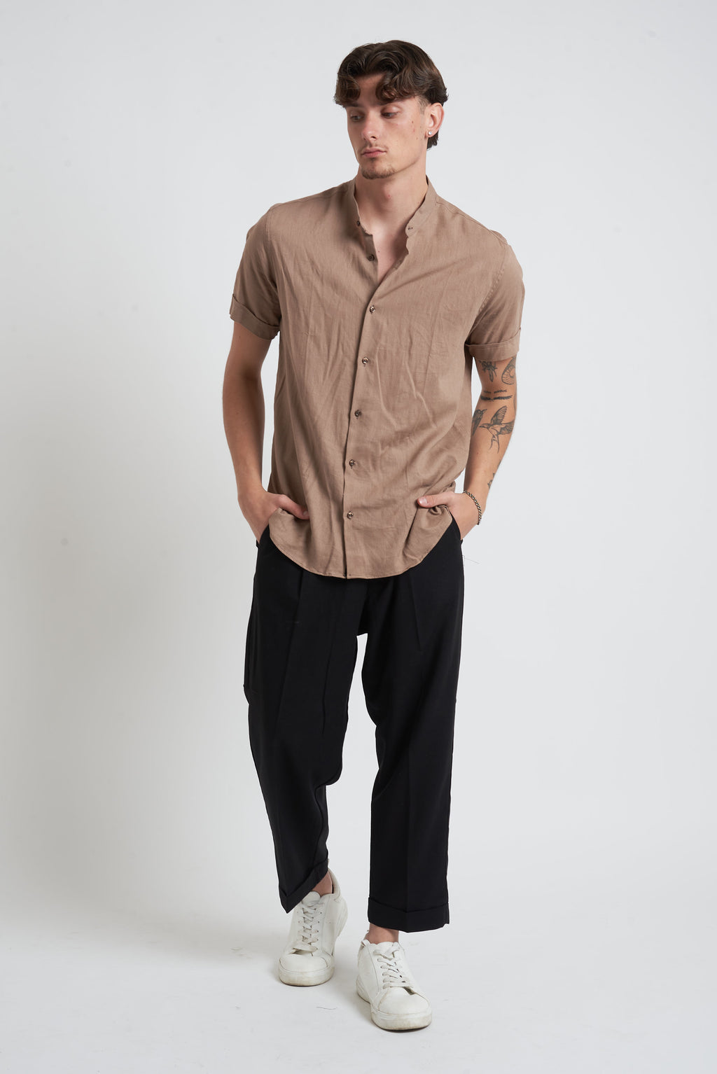 Camicia in lino regular collo coreano
