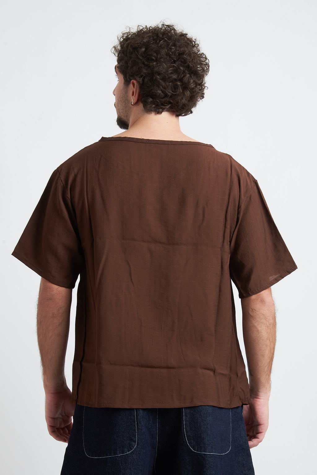 T-shirt tessuto stropicciato
