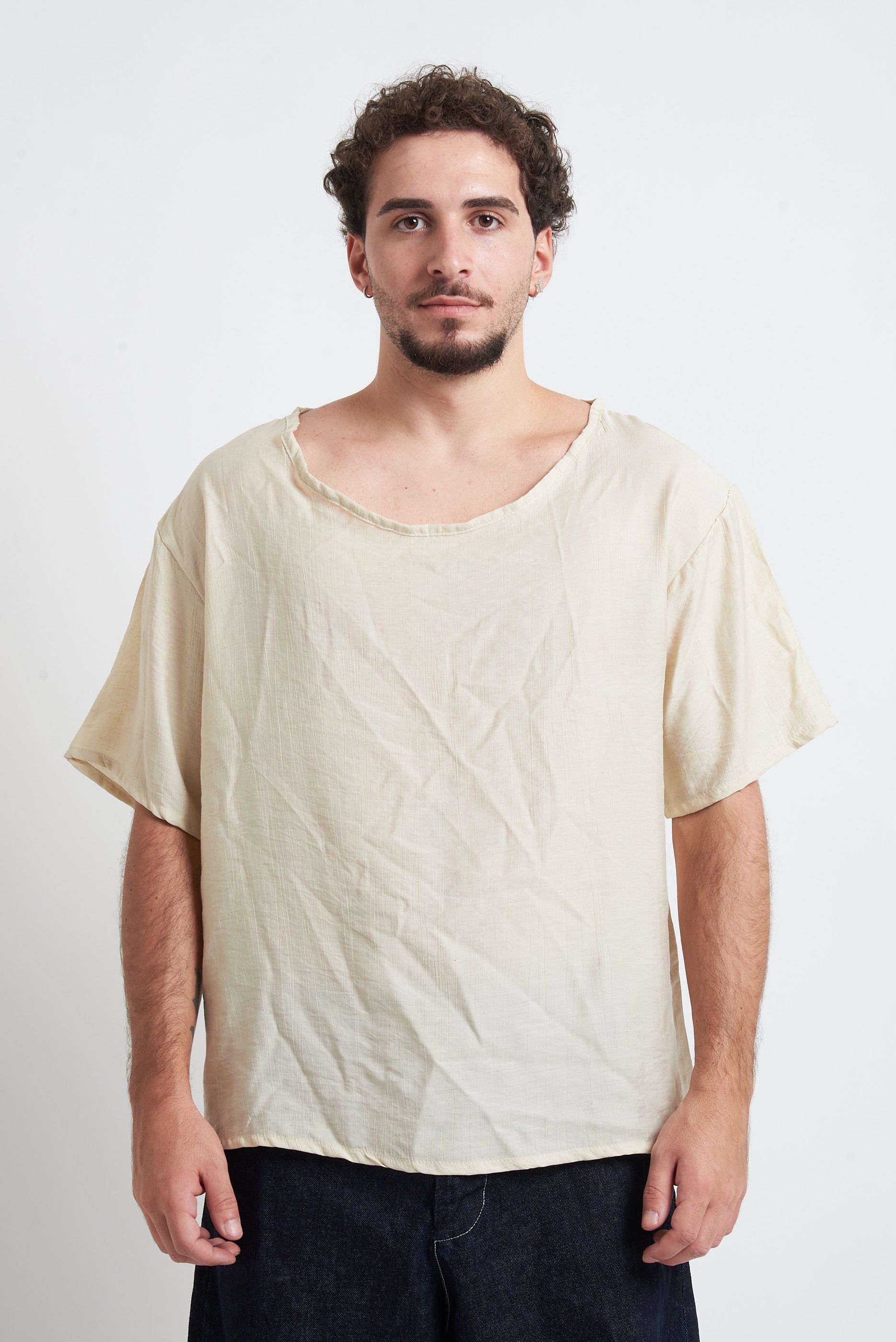 T-shirt tessuto stropicciato