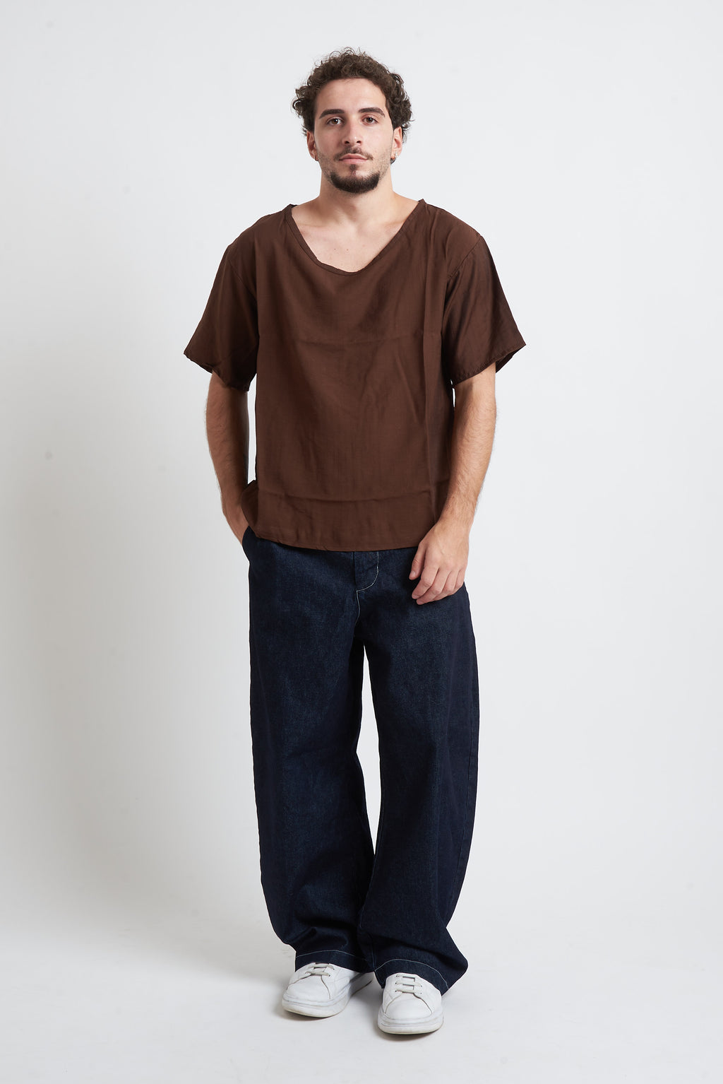 T-shirt tessuto stropicciato