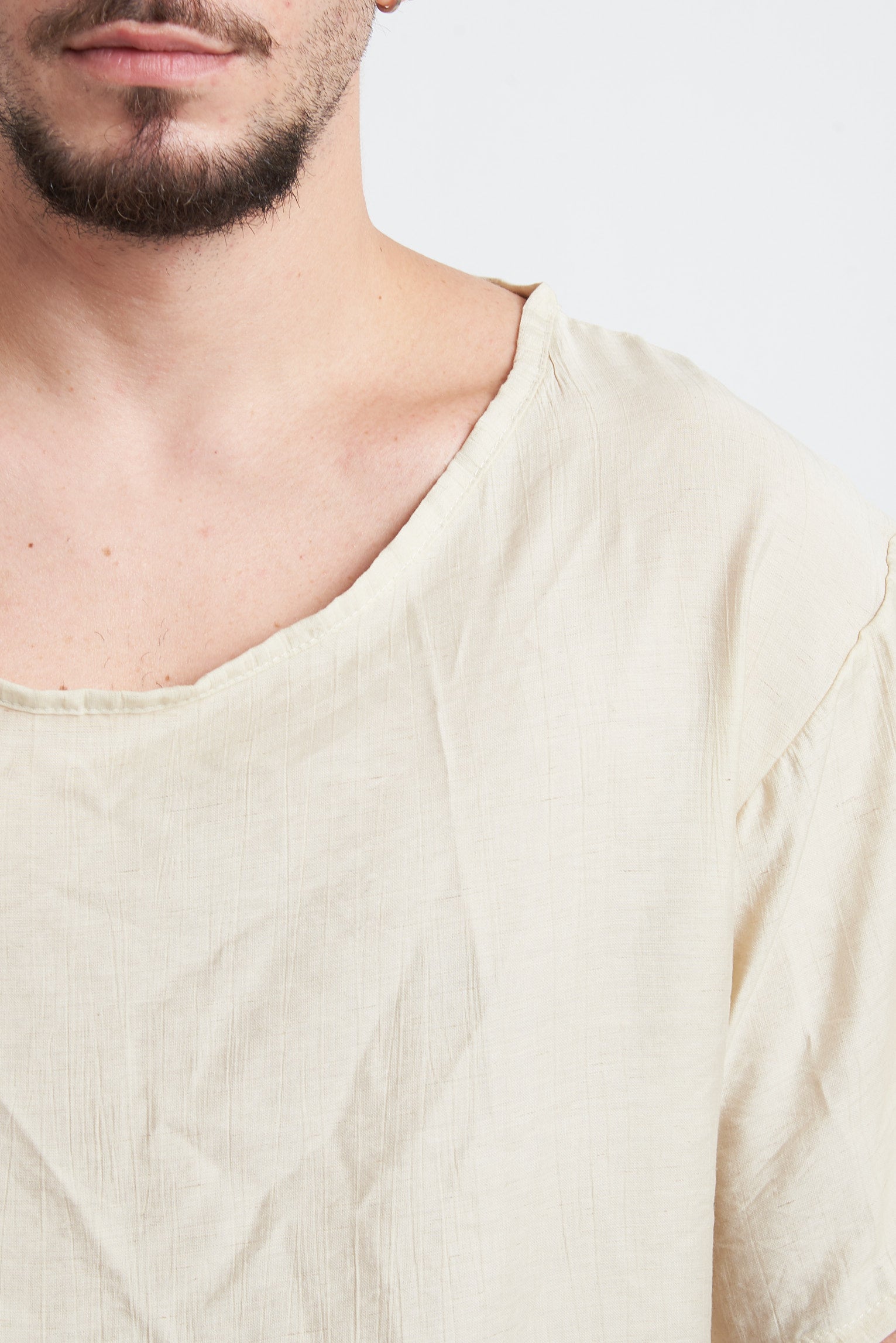 T-shirt tessuto stropicciato
