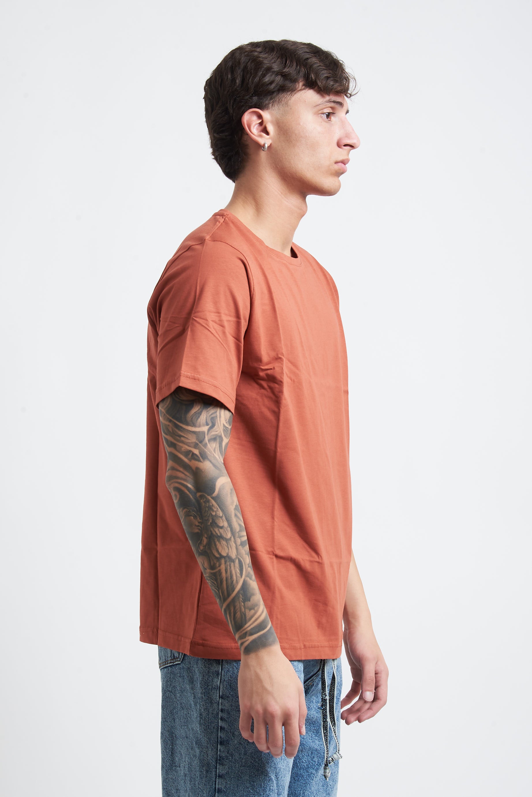 T shirt regular spalla scesa