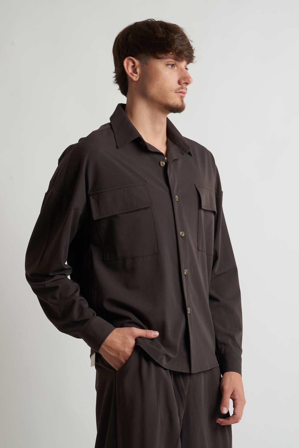 Camicia oversize in poliviscosa moro