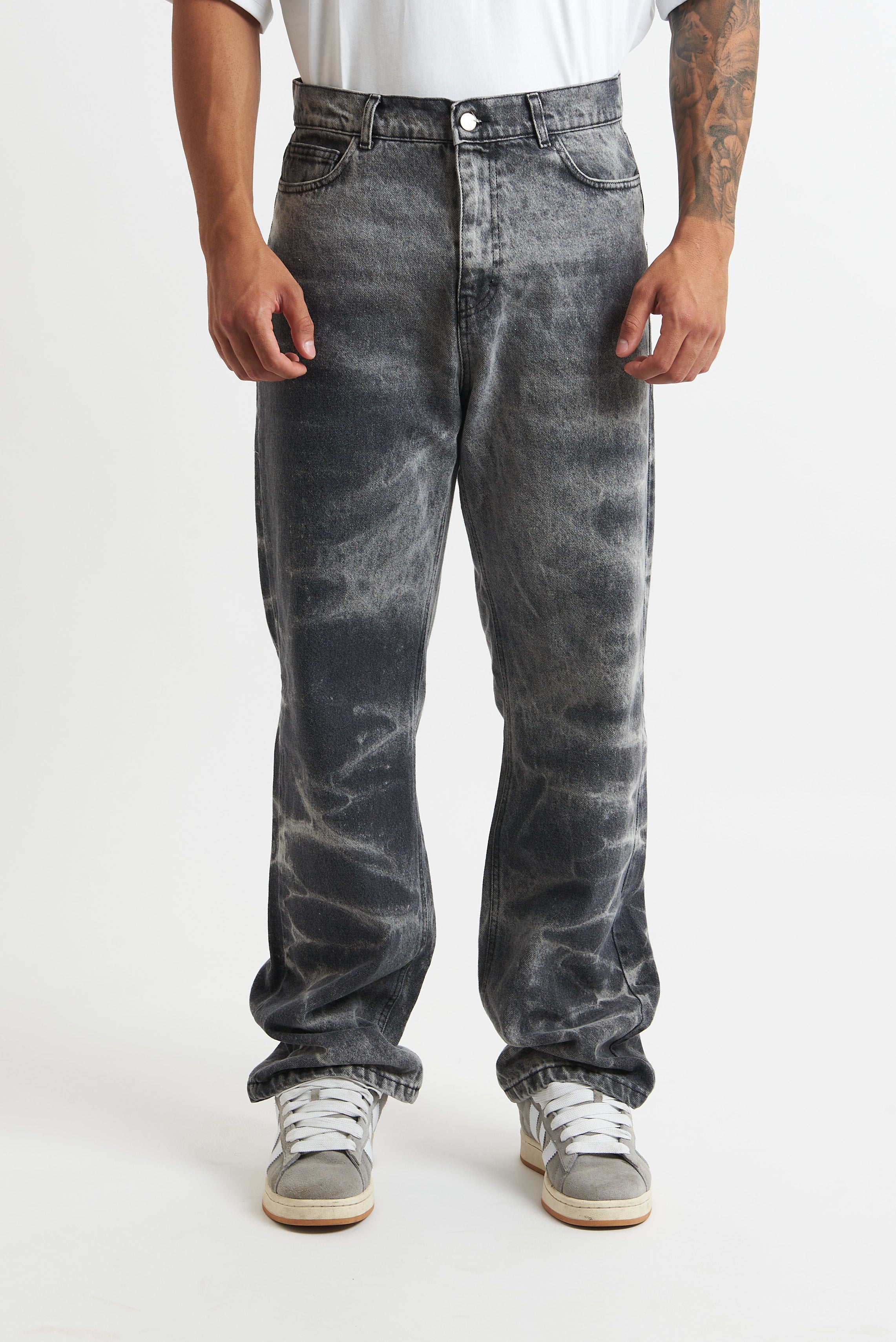 Jeans flare sabbiato maculato