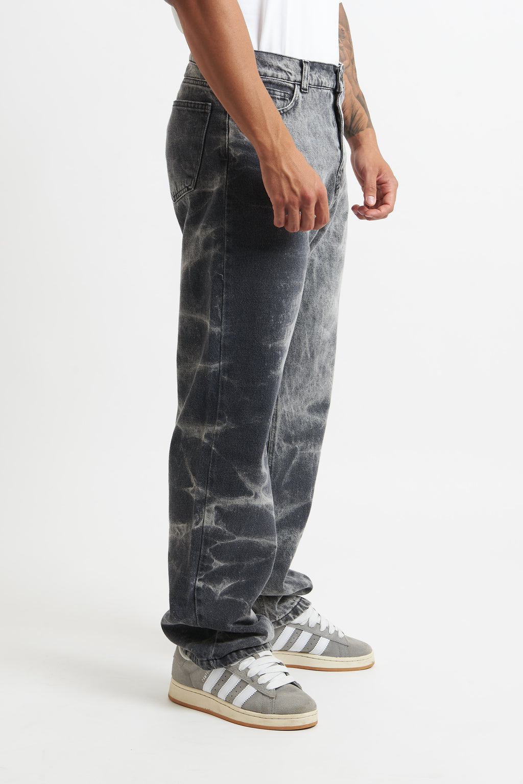 Jeans flare sabbiato maculato