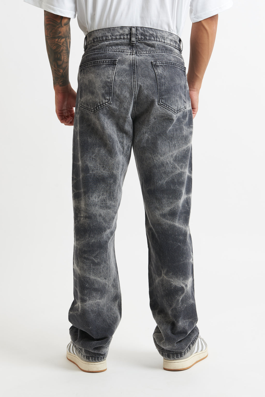 Jeans flare sabbiato maculato