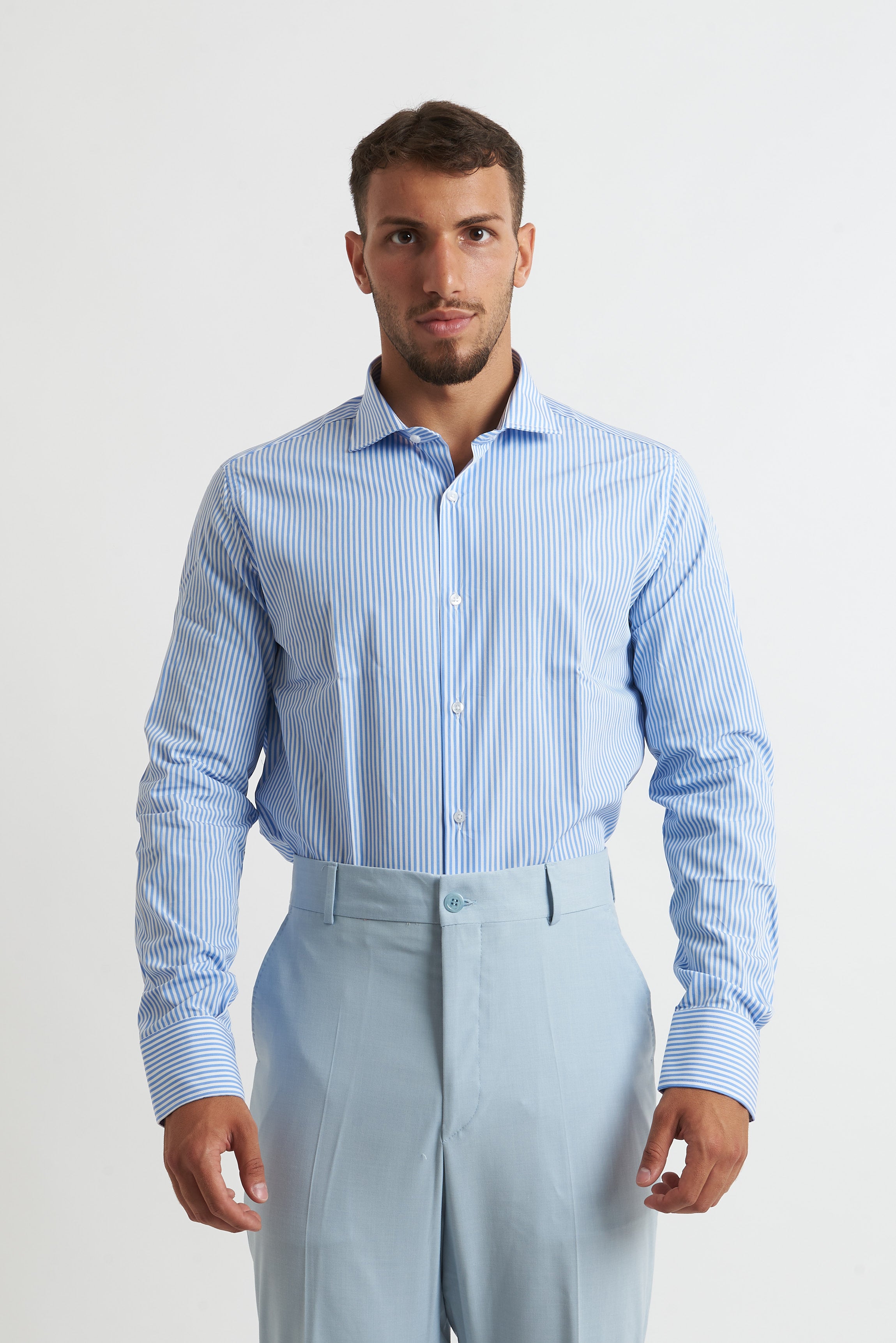 Camicia a rigo stretto celeste e bianco