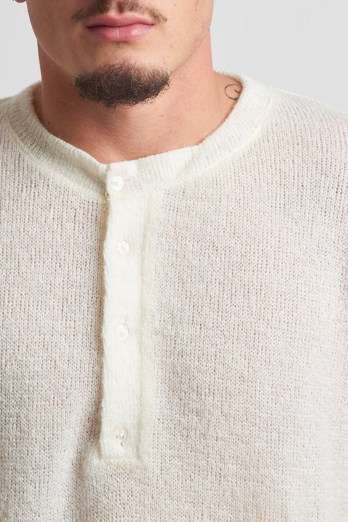 Maglia a serafino rasata in mohair panna