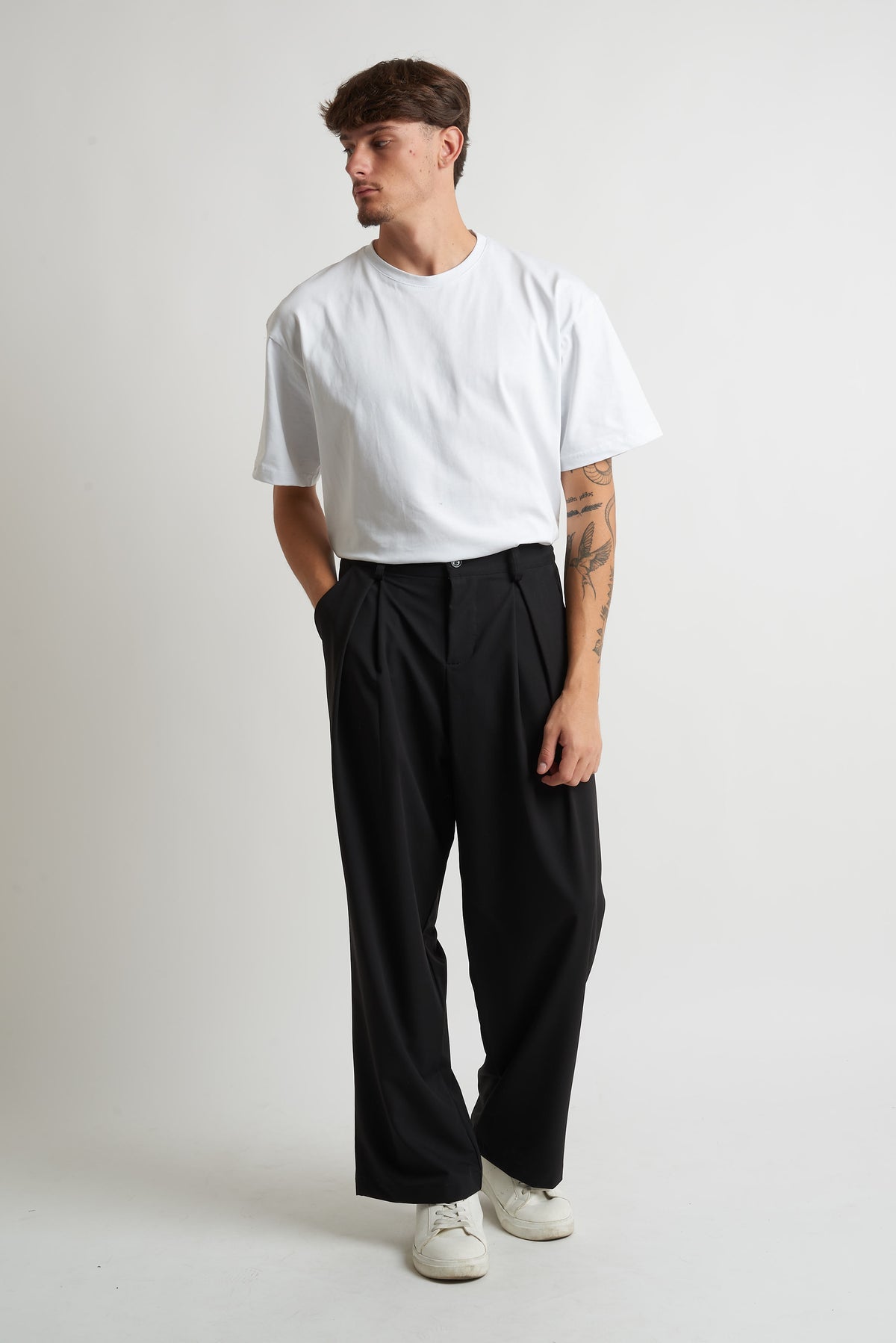 Pantalone pence baciata in poliviscosa nero