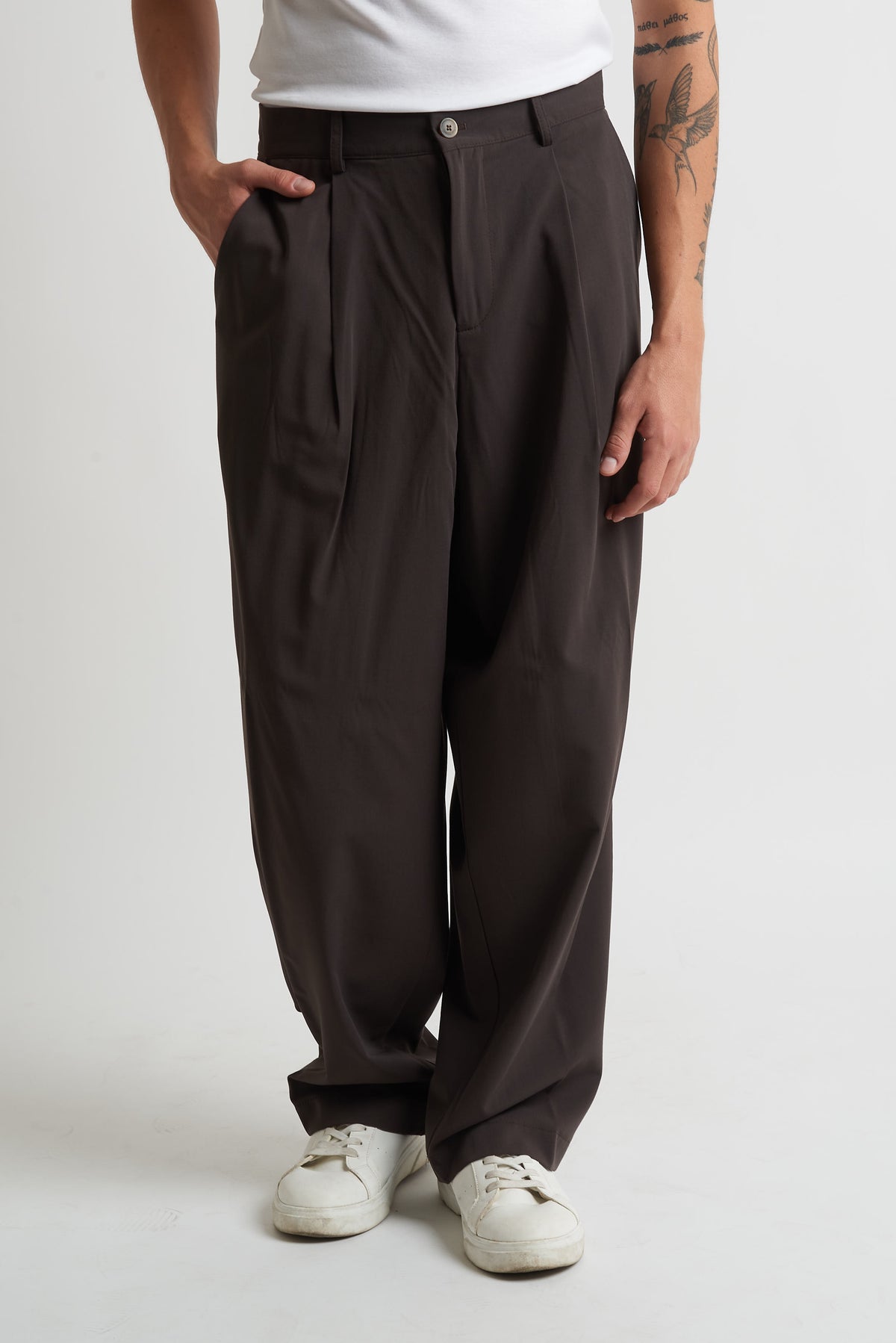 Pantalone pence lunga in poliviscosa moro